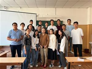 Студенты 1 курса кафедры «Информационных систем» познакомились со своими кураторами-эдвайзерами и провели встречу. 