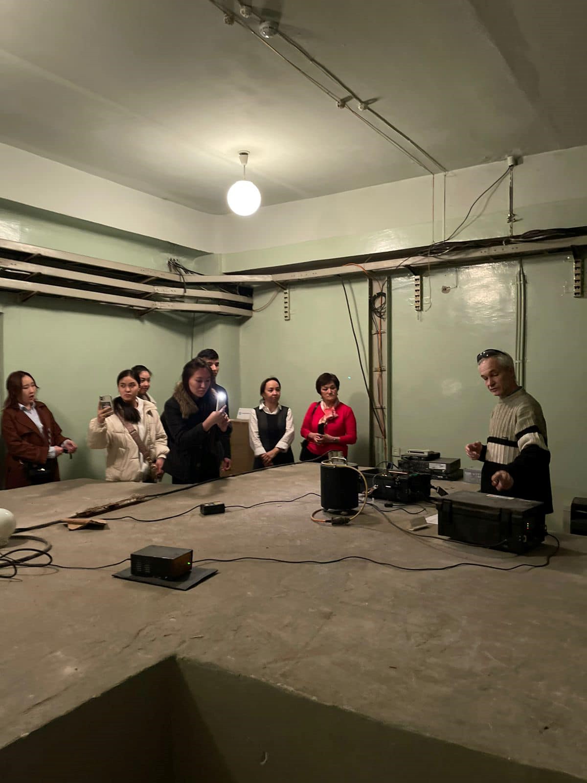 Students of the department visited the seismological station