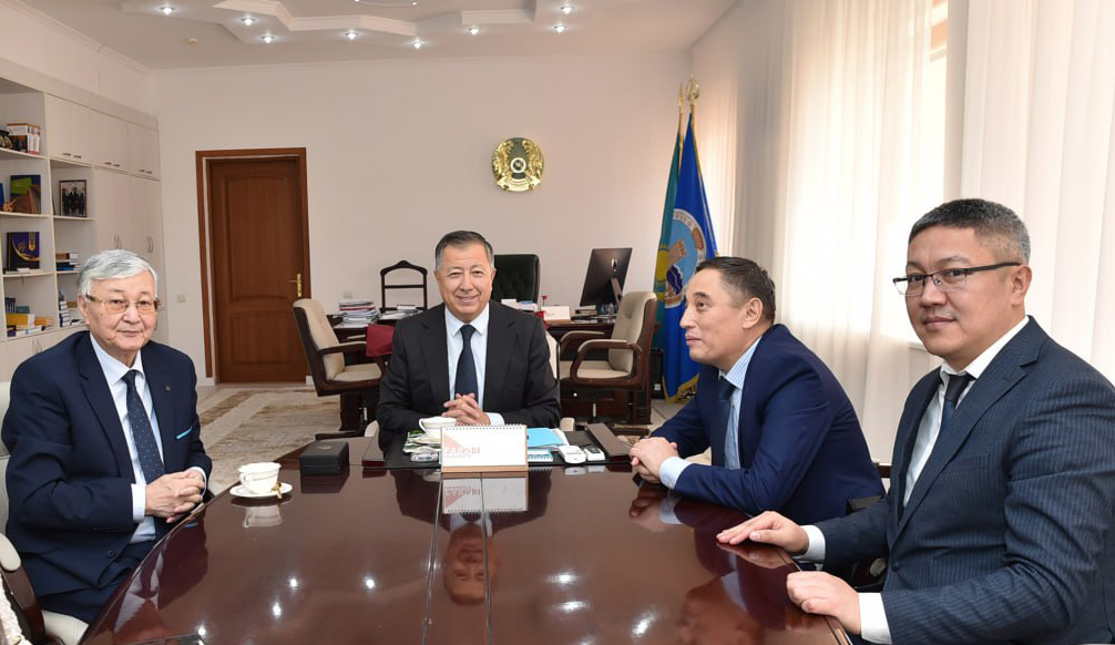 Cooperation between KazNU and "Kazak Gazetteri" will be extended