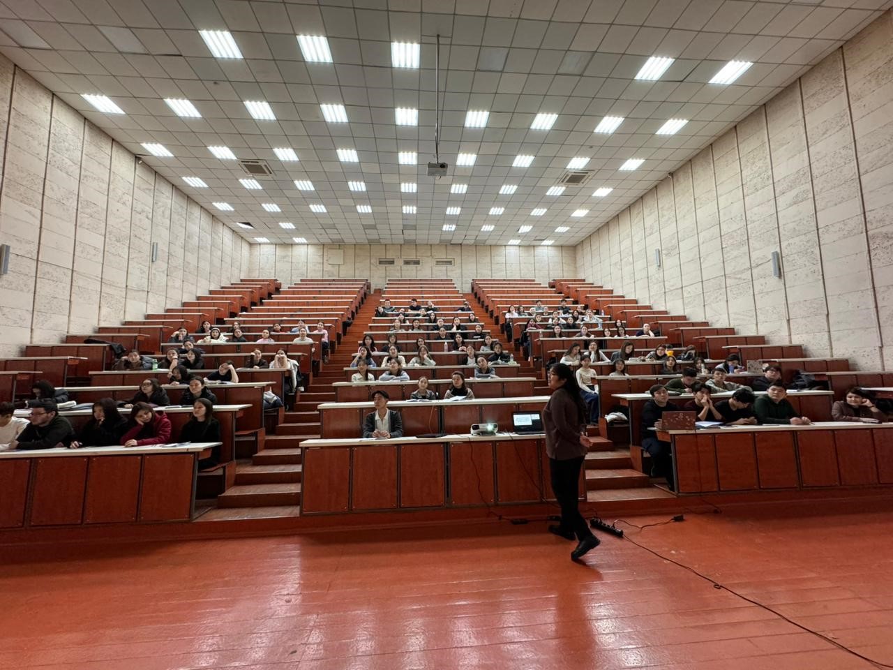 Был проведён «День открытых дверей» для студентов на тему  «Важность магистратуры и докторантуры»