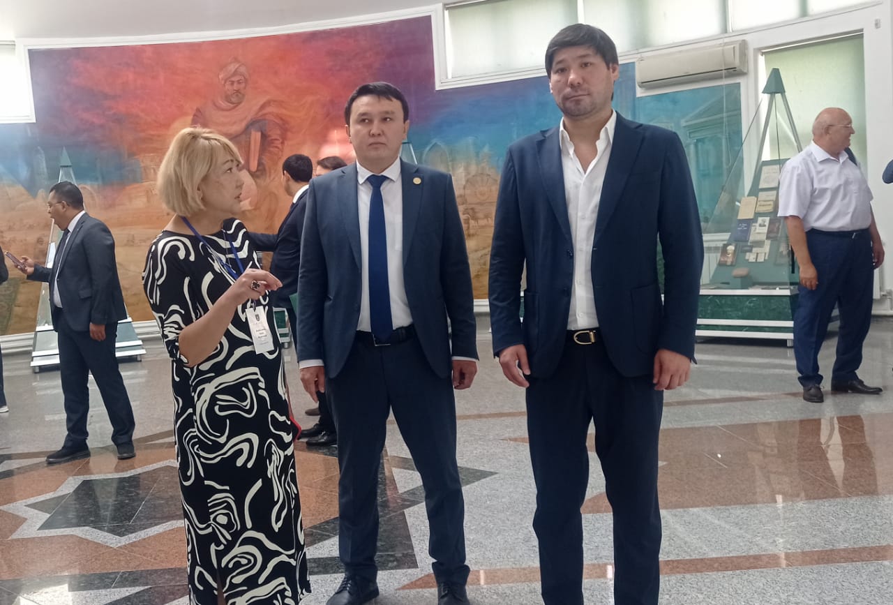 ҚР Экология және табиғи ресурстар вице-министрі Нұрлан Құрмалаев бастаған делегация музей экспозицияларын тамашалады