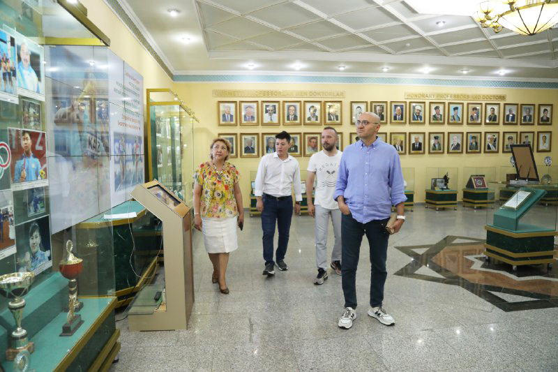 The Chairman of the Batyrev District Court of Istanbul visited the KazNU