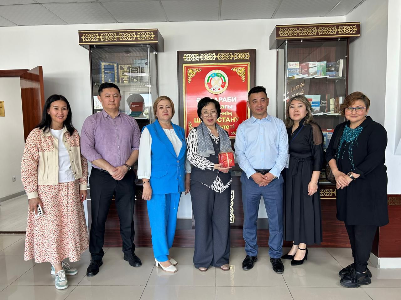 A meeting was held with the President of Beijing PHIHUA International Education Technology Co., Ltd Mei Yakun at the Faculty of Oriental Studies of Al-Farabi Kazakh National University