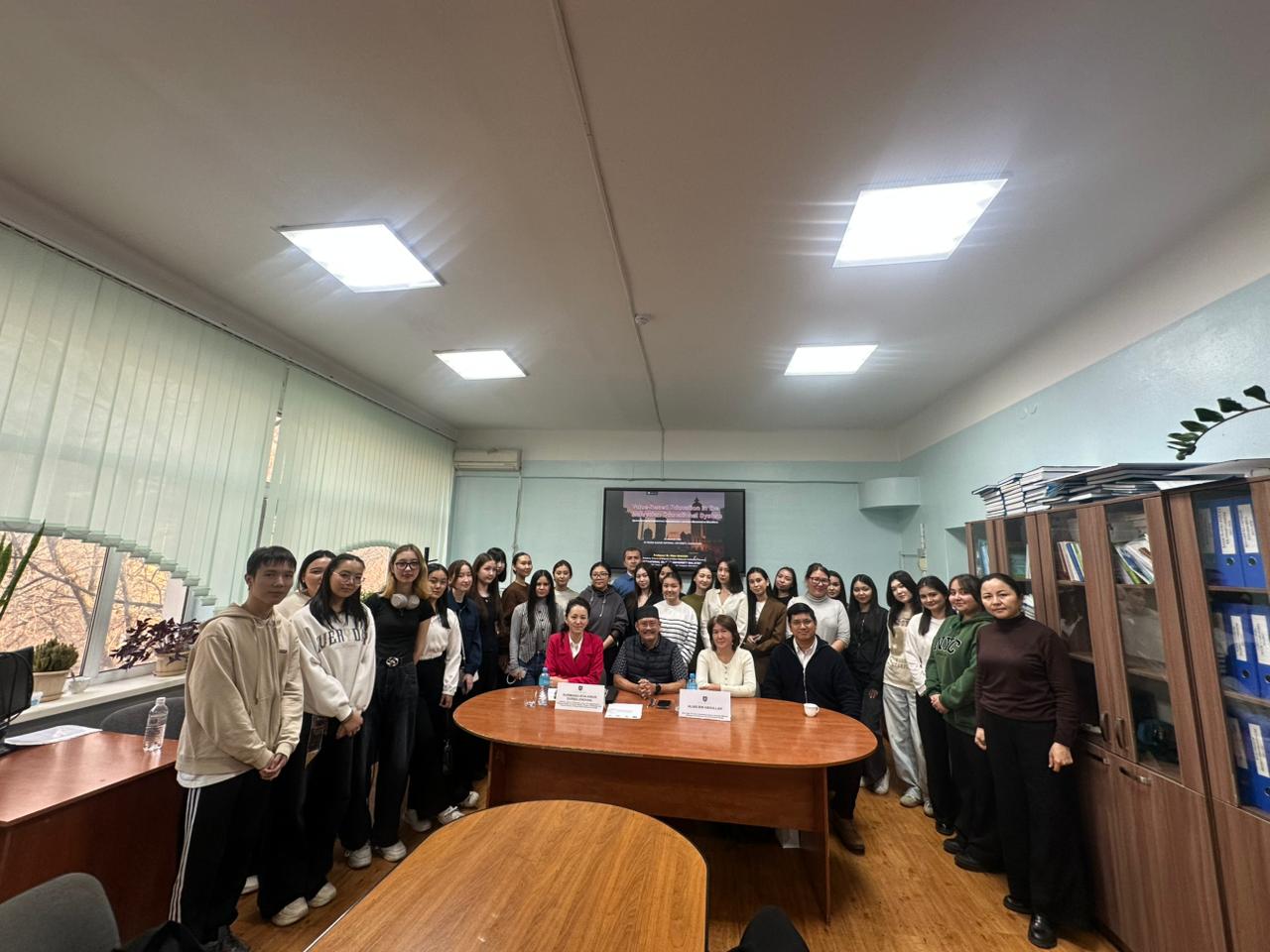 Malaysian Professor Delivers Public Lecture at Al-Farabi KazNU