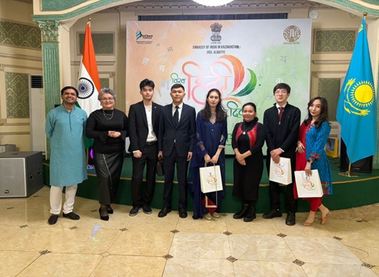 Әл-Фараби атындағы ҚазҰУ студенттері Халықаралық хинди тілі күніне арналған мерекеге қатысты