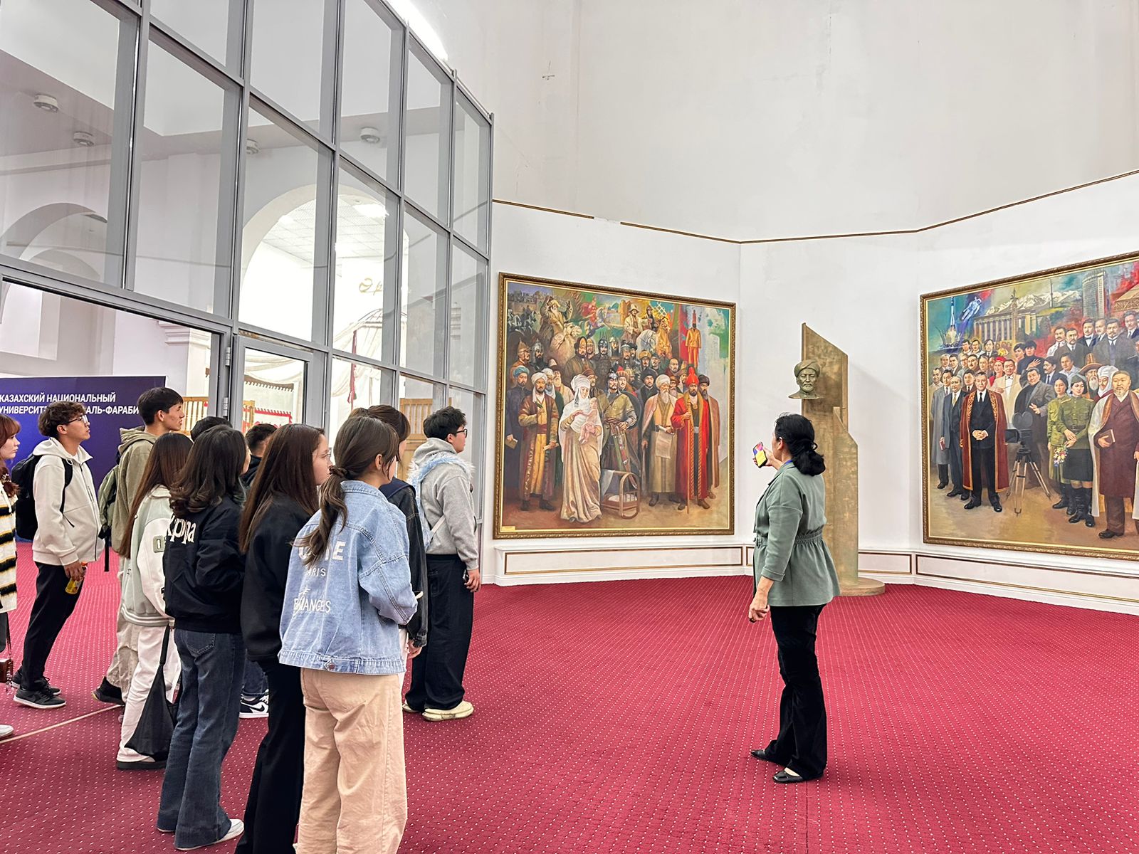 ТДМ 4. «ҚазҰУ кітапханасына танымдық саяхат»